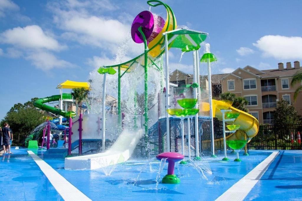 Water Park & Fantastic Pool only Minutes To Walt Disney World's Front Gate!!!