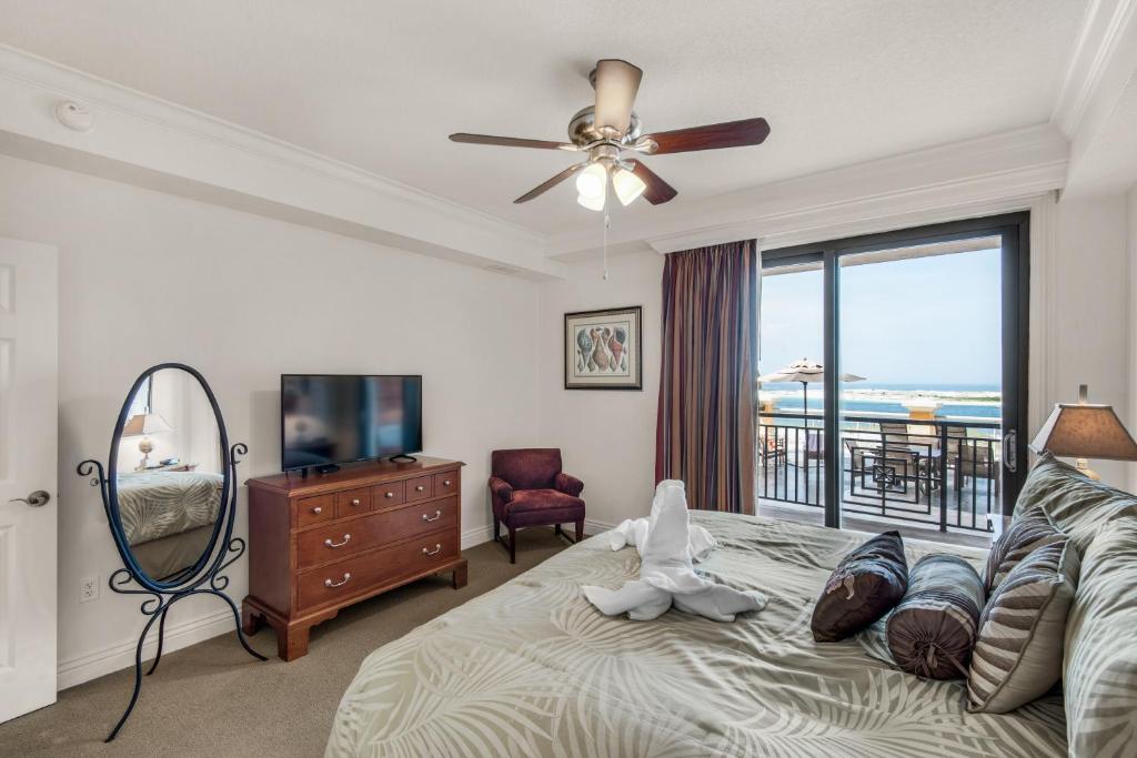 Bright, Corner Unit With Incredible Gulf And Sunset Views! - Image 5
