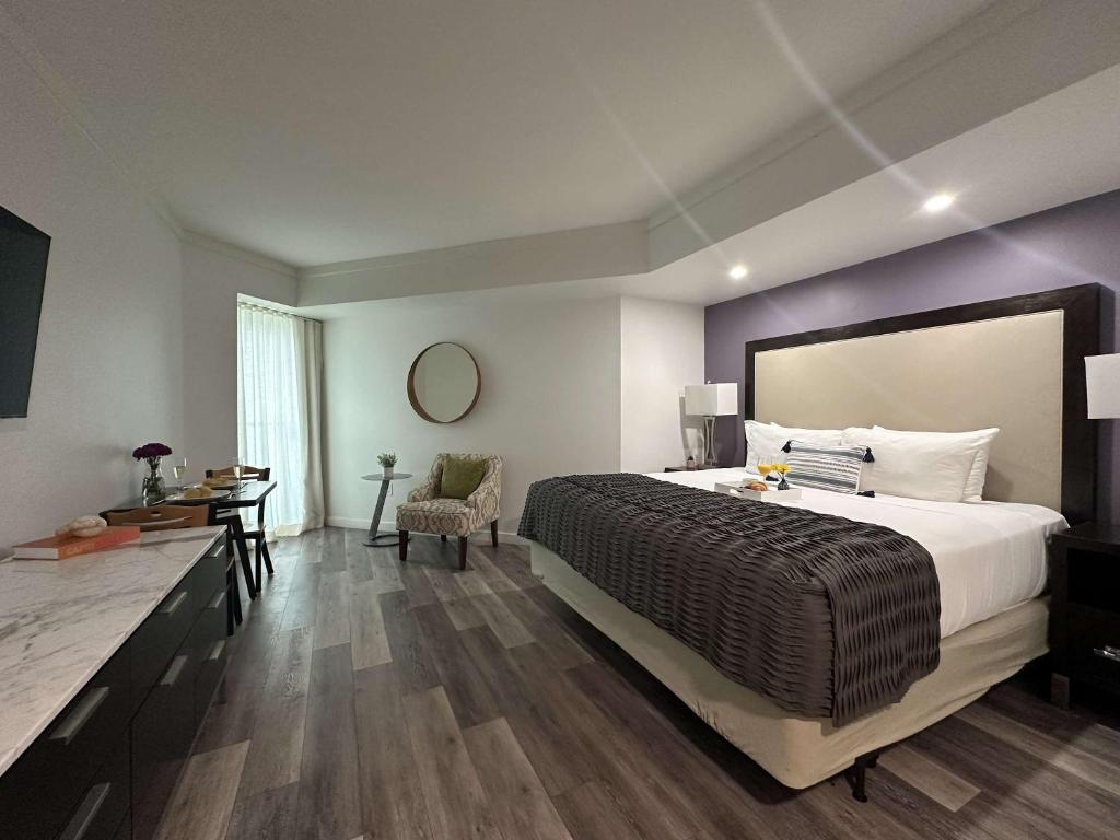 MVR Biscayne-View Suite to Wake Up Inspired - Image 6