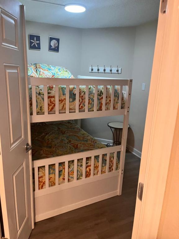 Beachfront Condo Ocean View - Image 8