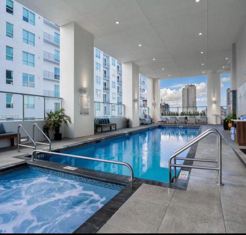 Comfortable Studio with King Bed and Queen Sofa-bed