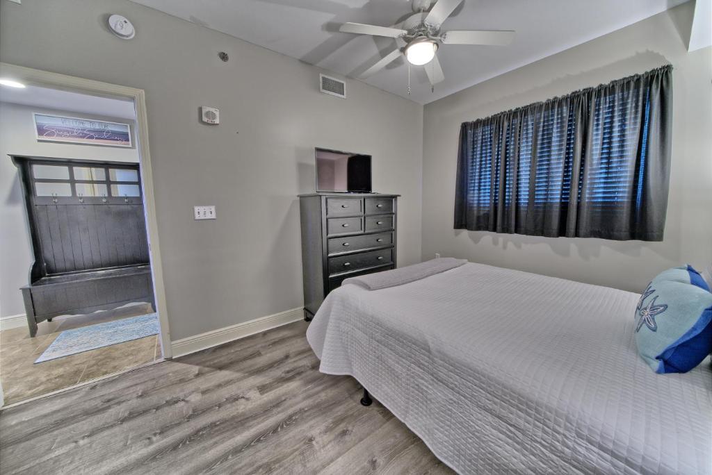 OCEAN FRONT CONDO w INCREDIBLE VIEWS