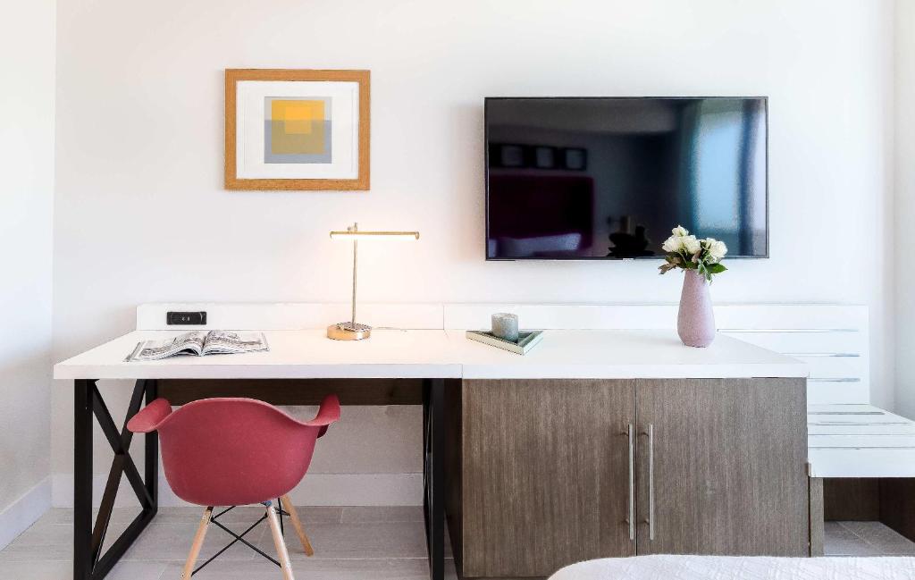 MVR Suite-A Stay That Feels Like a Private Resort - Image 7