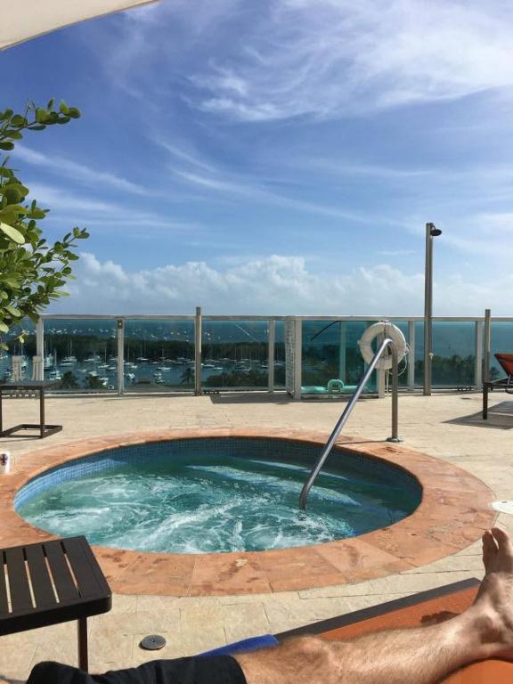 MVR Suite with Access to Miami-s Best Rooftop