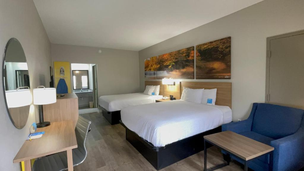 Days Inn by Wyndham Jackson - Image 8