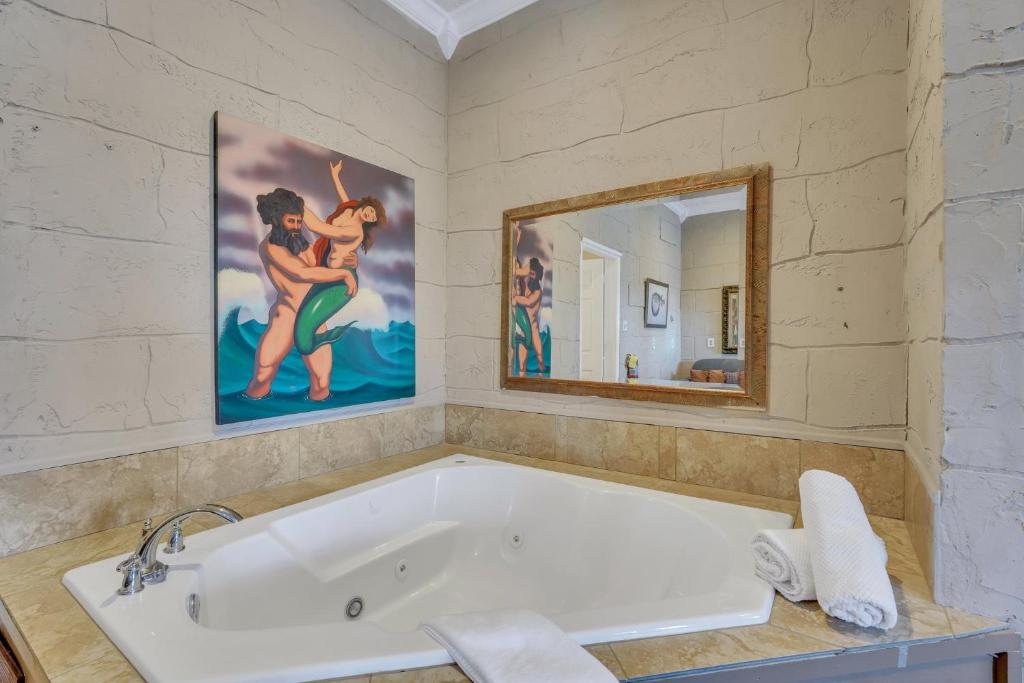 Hot Tub (Jacuzzi) - Photo 4