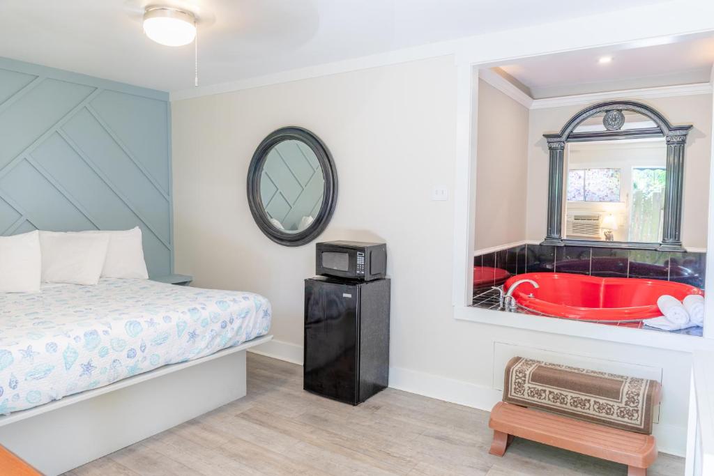 Atlantis Inn - Tybee Island