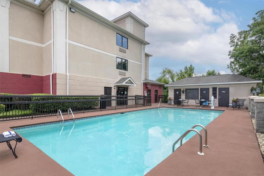Best Western Augusta West - Image 4