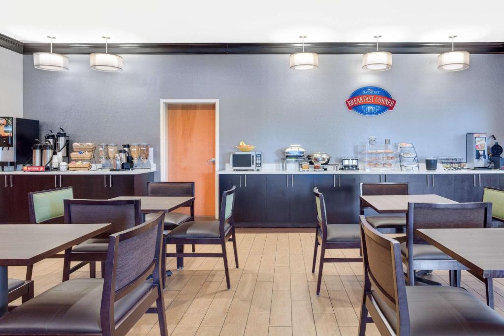 Baymont by Wyndham Augusta Riverwatch - Image 5