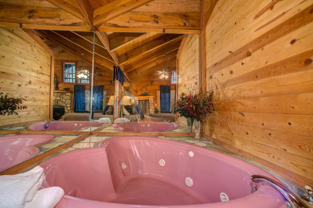 Hot Tub (Jacuzzi) - Photo 7