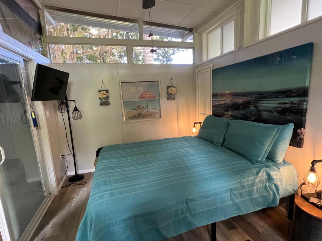 Banyan Bungalow - Image 6