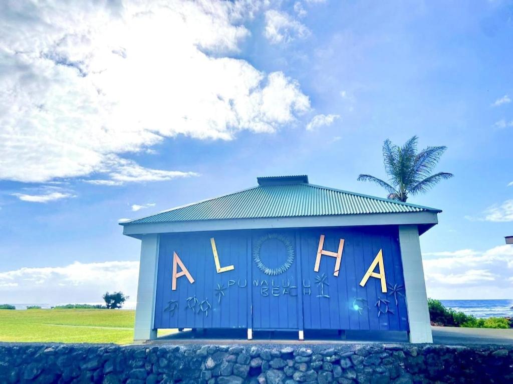 Beachfront 1 Bedroom Condo with Private Beach, Pool, Hot Tub - Image 7