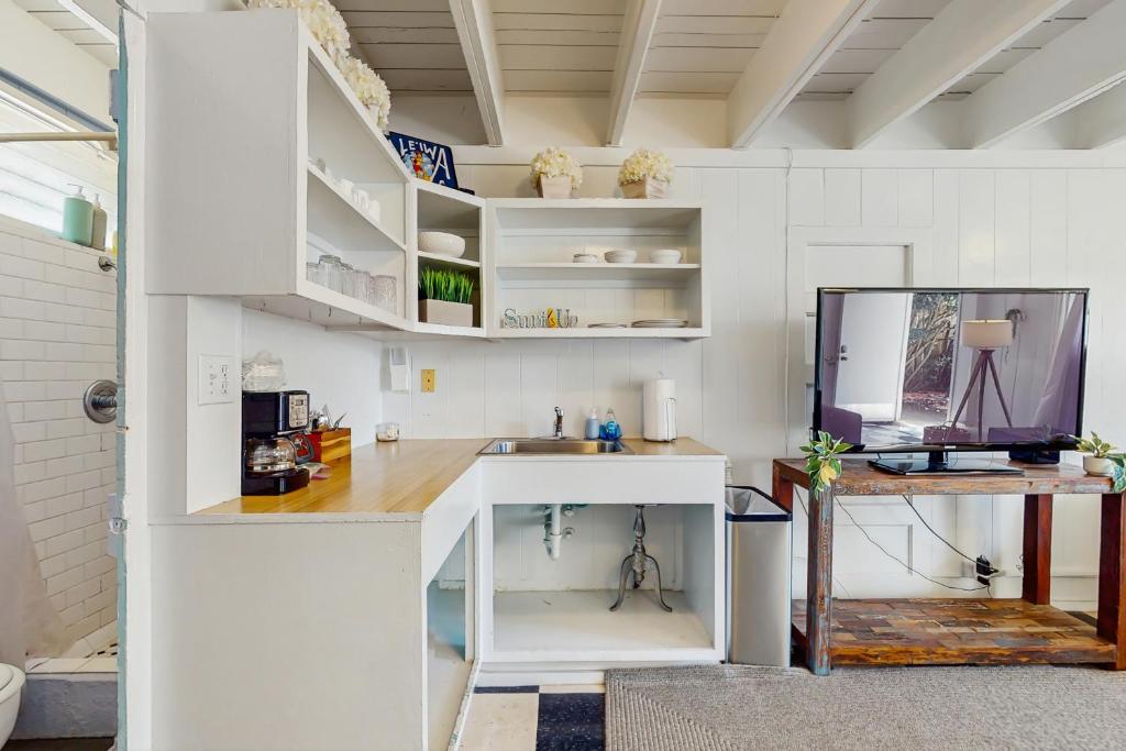 Kahaone Ohana (30+ night rental) - Image 4