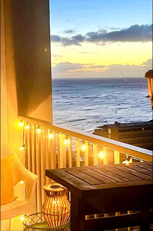 Sweet Blue Hawaii - Image 7