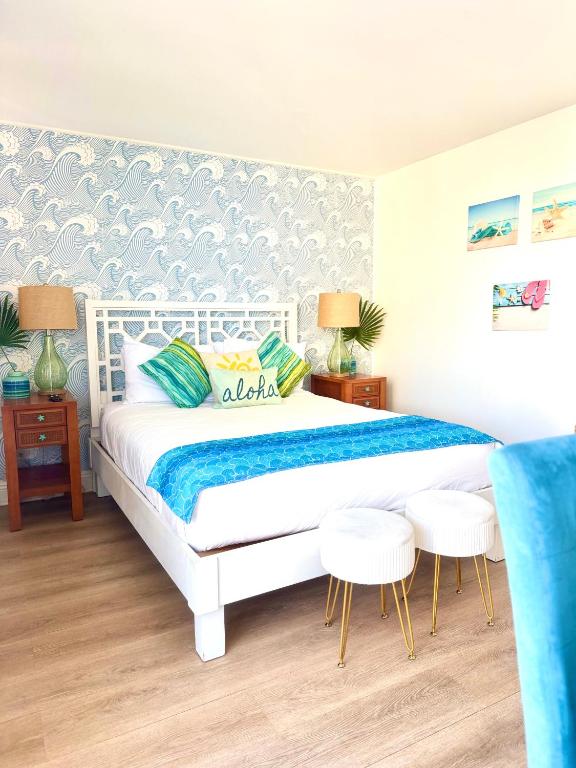 Sweet Blue Hawaii - Image 6