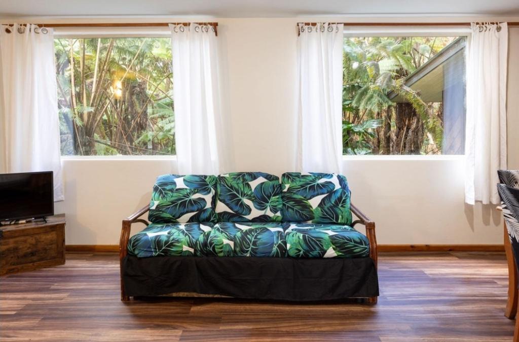 Halema'uma'u- Hale Kumu La'au - Image 5