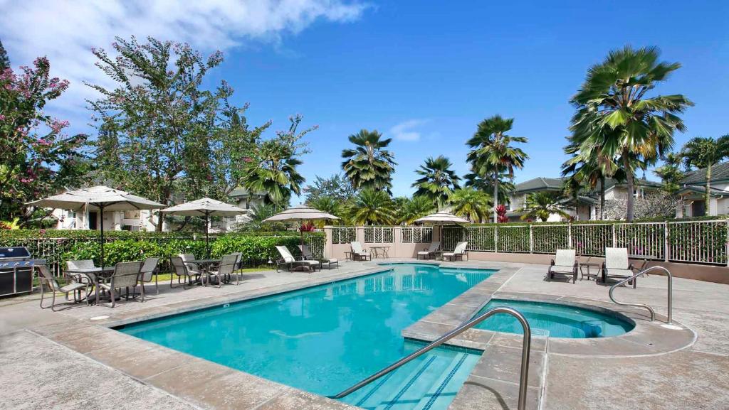 Villas of Kamali'i Mountain Waterfall Views