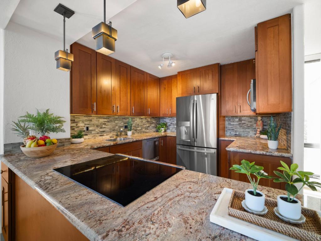 Mahana 1111 - Direct Ocean Views & Beachfront - Image 8