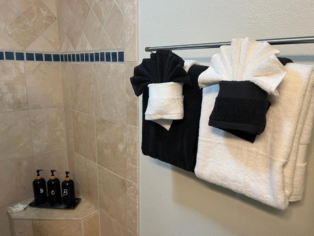 Enjoy Water's Edge Hale - Image 8