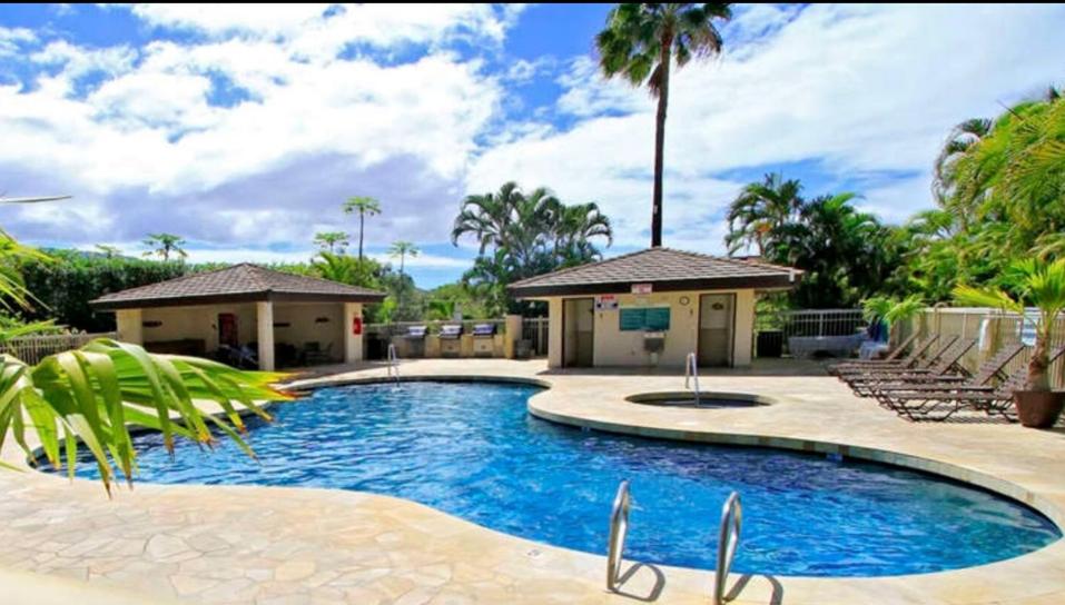 Hot Tub (Jacuzzi) - Photo 2