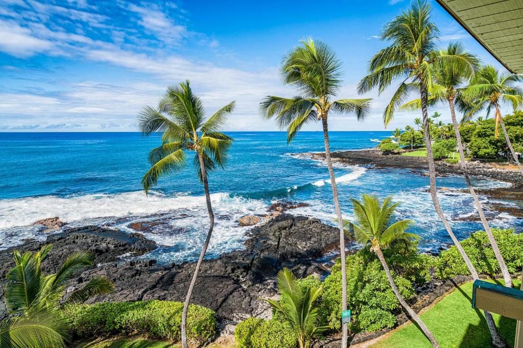 Oceanfront Luxury Condo