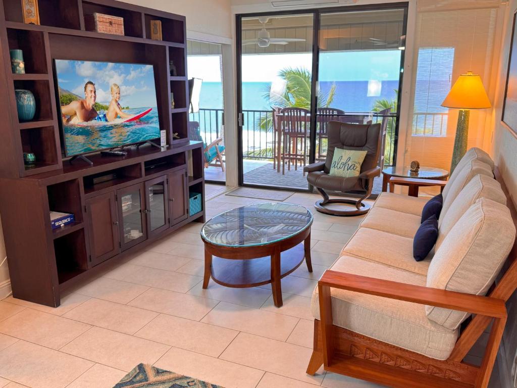 Oceanfront Luxury Condo - Image 6