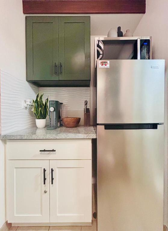 Kona Islander Inn Condos - Image 5