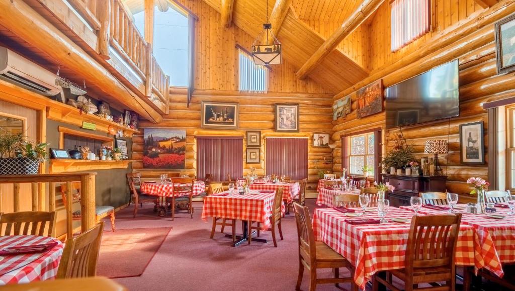Dodge Peak Lodge - Image 4
