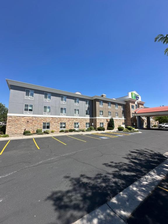 Holiday Inn Express Hotel Twin Falls by IHG - Image 5