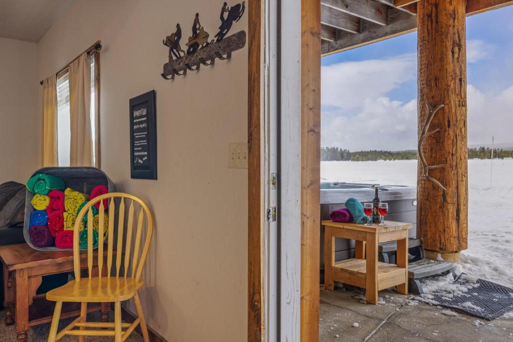 Hot Tub (Jacuzzi) - Photo 3