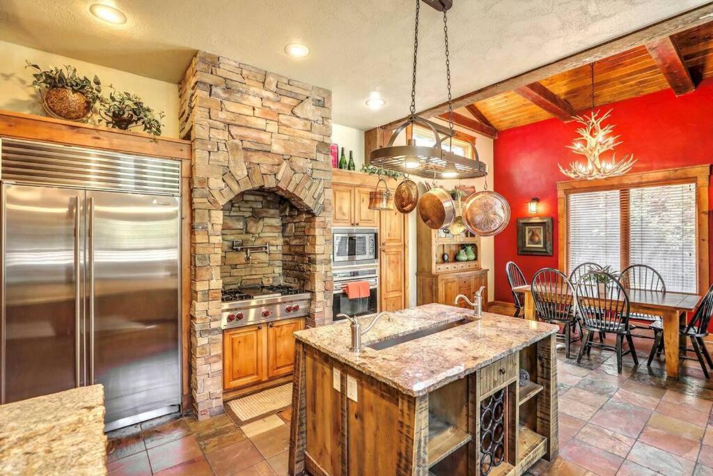 Timbercrest - Image 4