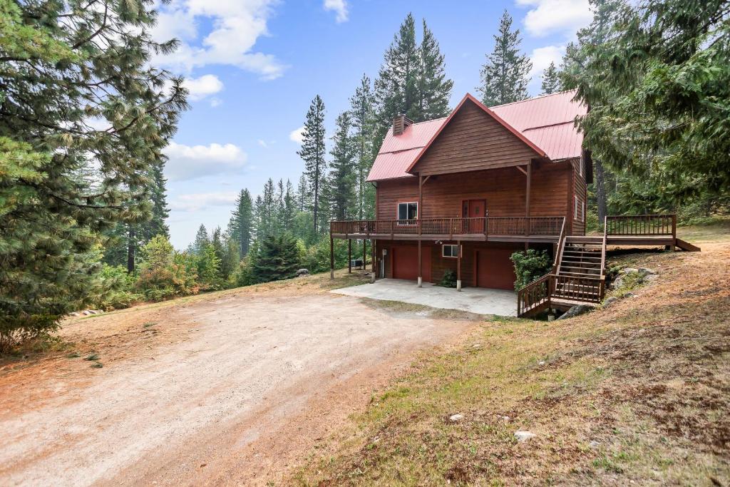 Lakeview Chalet - Image 6