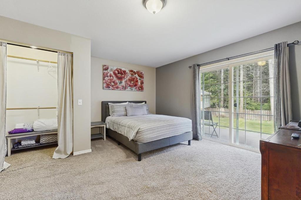 Wooded Wonder - Image 7