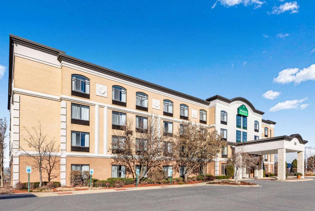 Wingate by Wyndham Chicago Schaumburg - Image 7