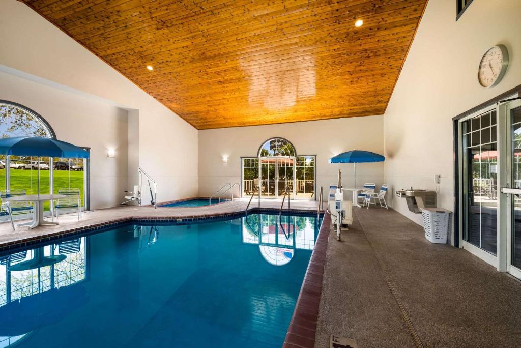 Bathtub - Photo 3