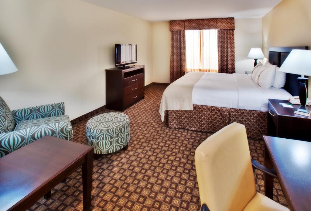 Holiday Inn Quincy by IHG - Image 5