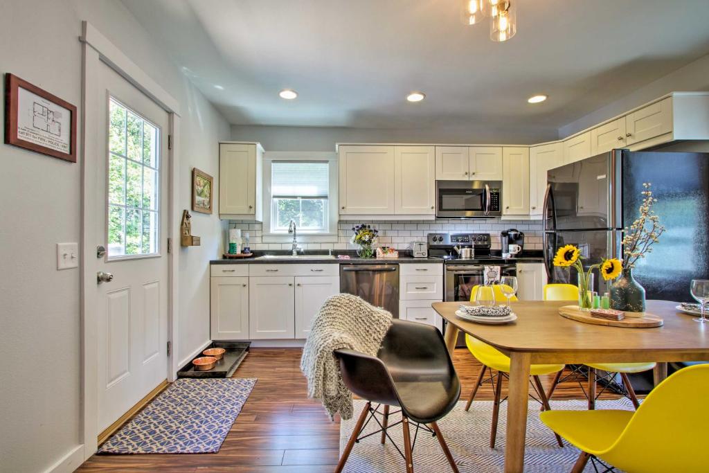 The Nook, boutique Galena cottage - Image 4