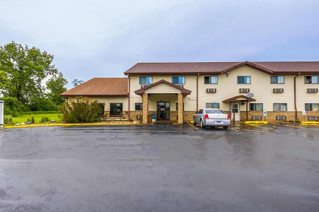 Super Sleep Inn - Image 8