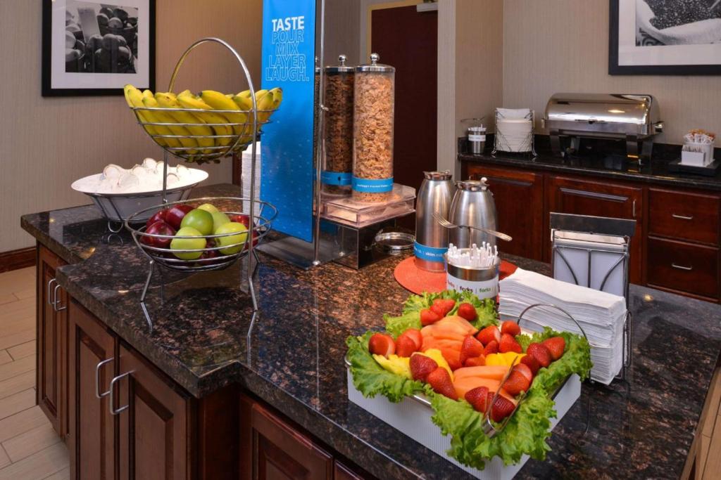Hampton By Hilton Lincoln - Image 5