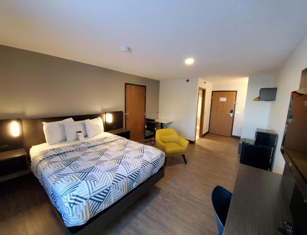 Motel 6-Kewanee, IL - Image 7