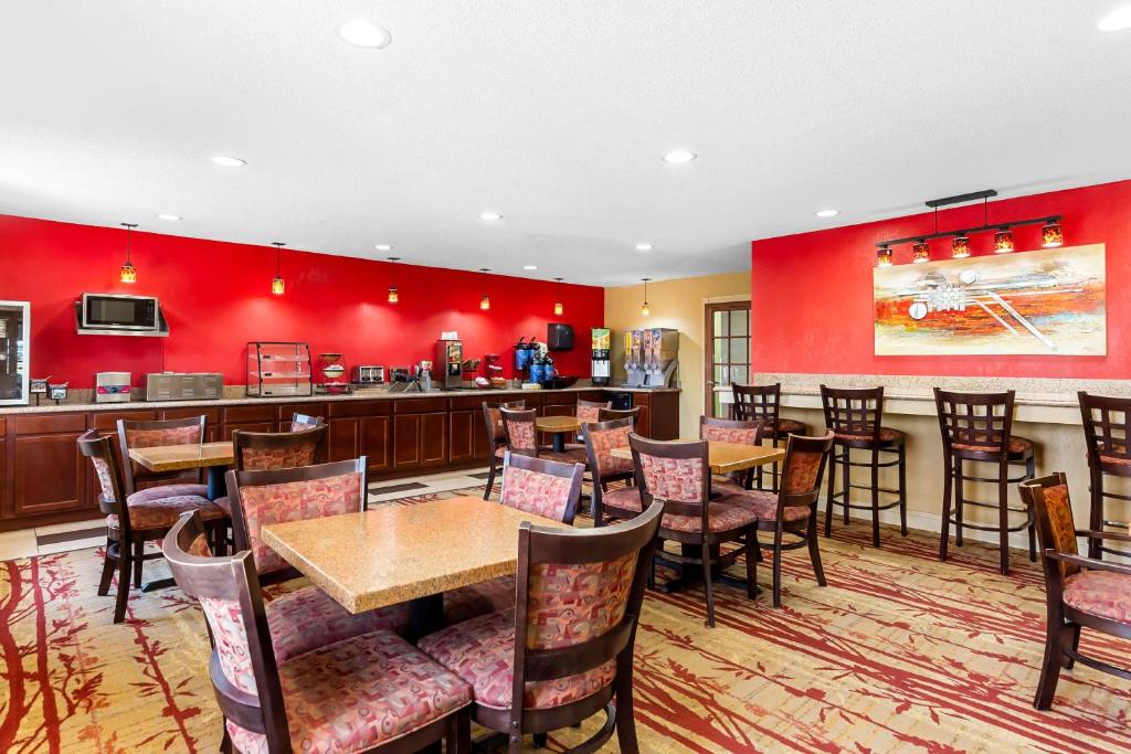 Best Western Jacksonville Inn - Image 5