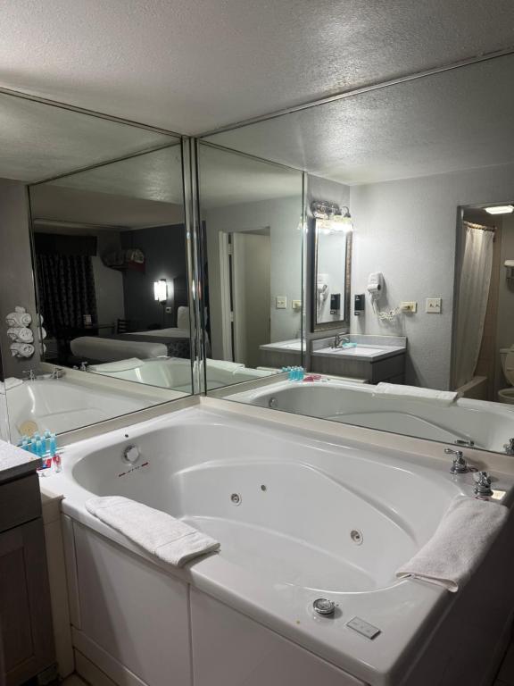 Blue Star Motel