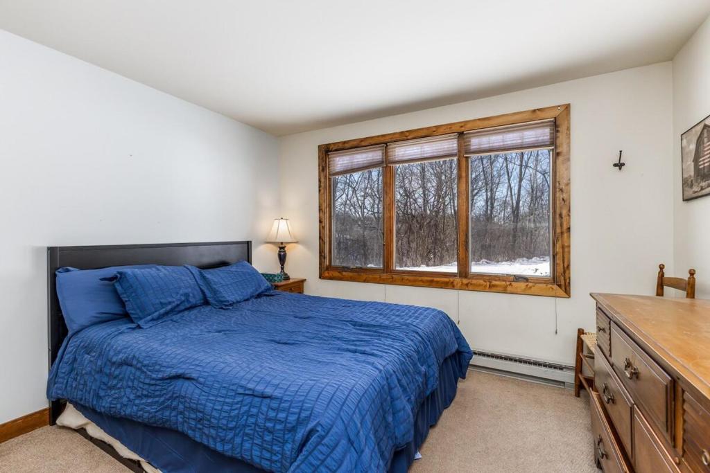 4-Bedroom Townhouse in Beautiful Galena - Image 8