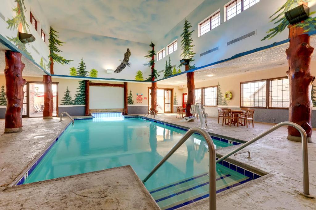 Stoney Creek Hotel Quad Cities - Moline - Image 4