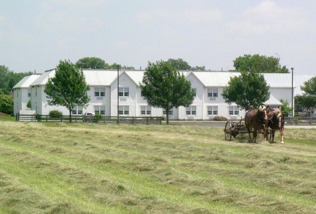 Amish Inn - Image 7
