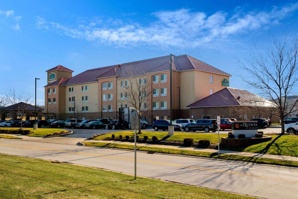La Quinta by Wyndham Indianapolis Airport Plainfield - Image 7