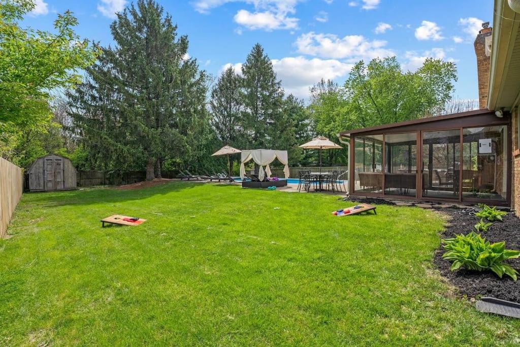 Zestlife-LuxuryEscape-ThemedRooms-Pool-GameRoom - Image 6