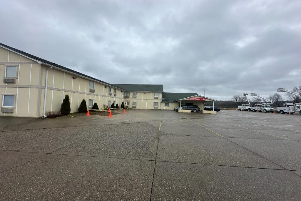 Fairway Inn Florence Indiana - Image 7