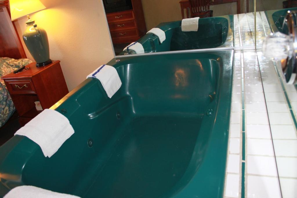 Knights Inn Indianapolis