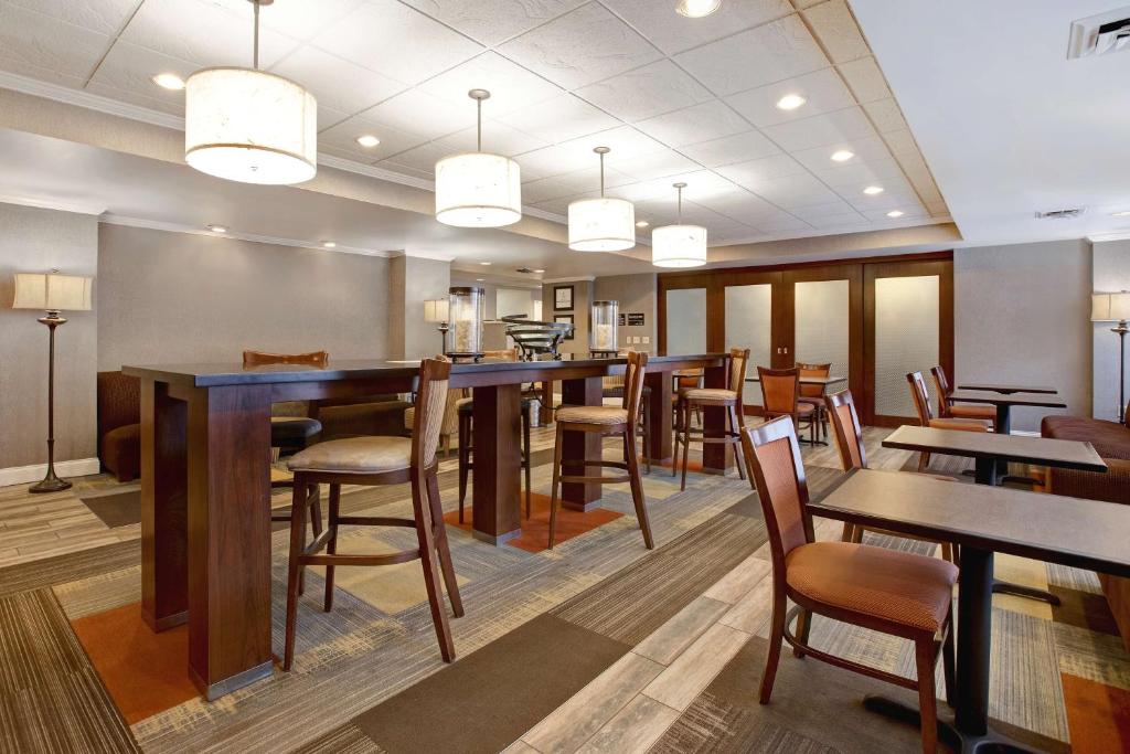 Hampton Inn Fort Wayne-Southwest - Image 5